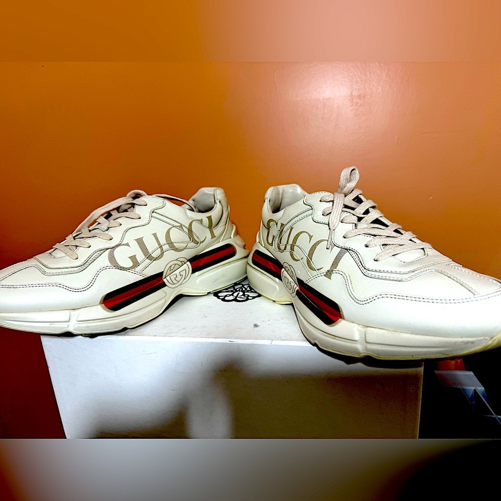 Gucci size 10 1/2 mens